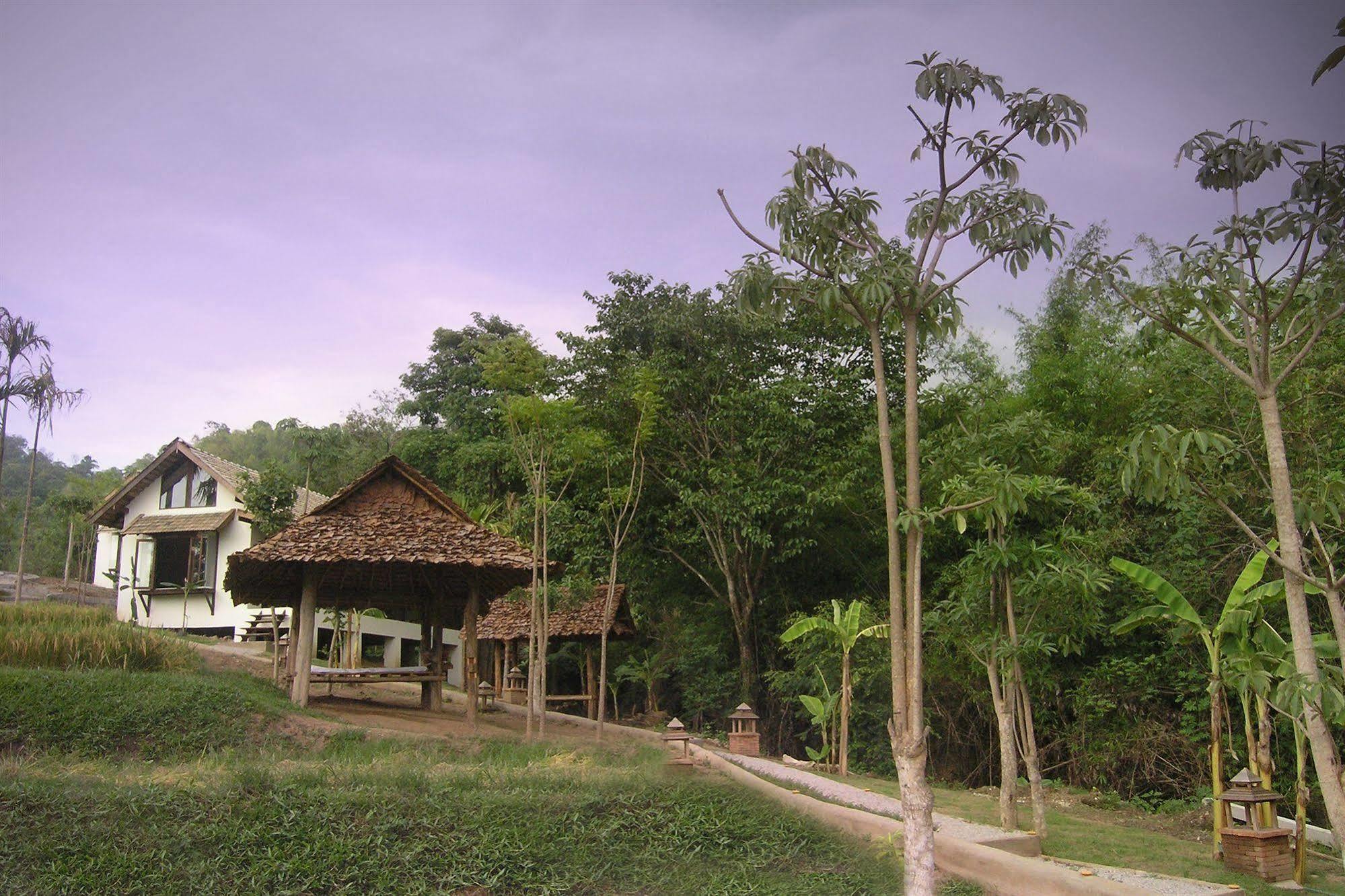 Baanrai Lanna Resort Chiang Mai Exterior foto